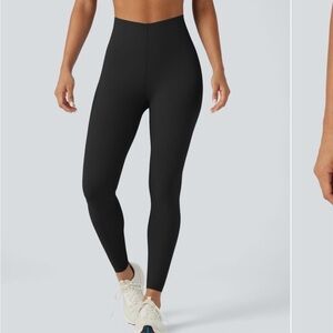 Brand New Halara UltraSculpt V-Shaped High Waisted Tummy Control Leggings